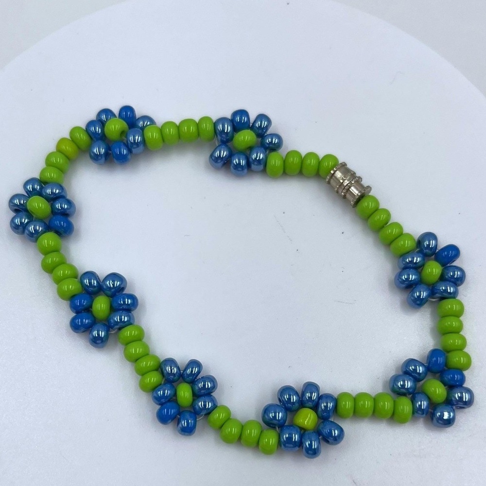 Vintage Blue Green Flower Beaded‎ Bracelet Seed Bead Daisy Magnetic Clasp Boho